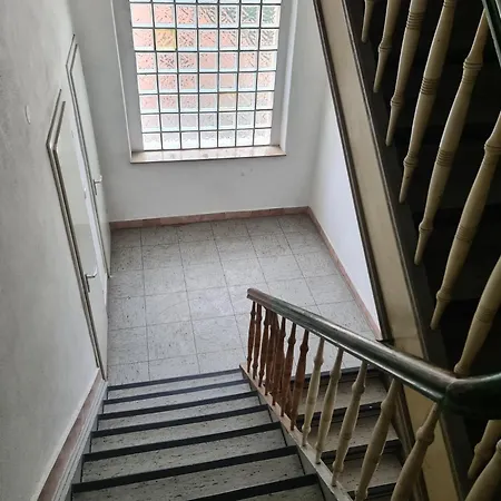 Kleines Fuer Bis Zu 6 Personen